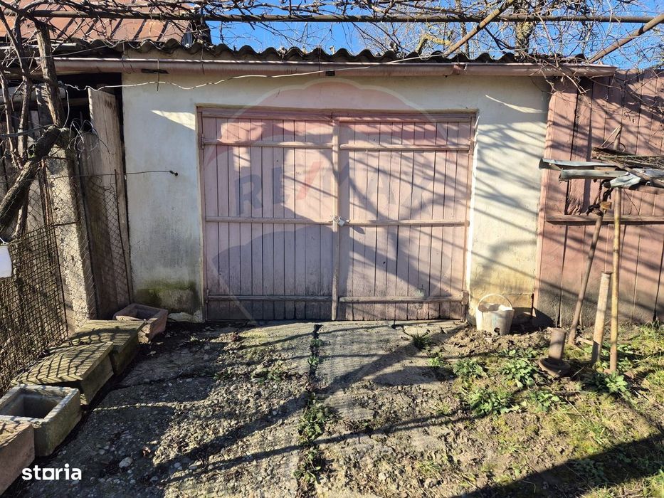 Casă de vânzare cu 4 camere si anexe in Horgești-Recea