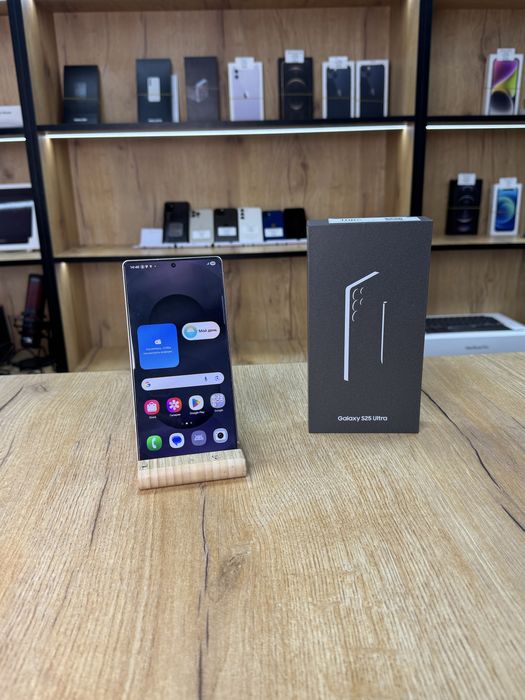 Samsung S 25 ultra 256 gb silver