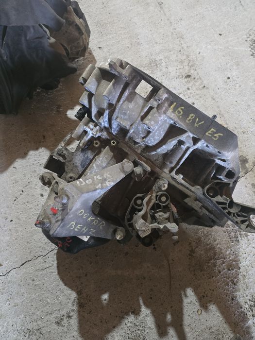 Cutie Viteze Dacia JR5 361 Dokker Lodgy 1.6 Benzina