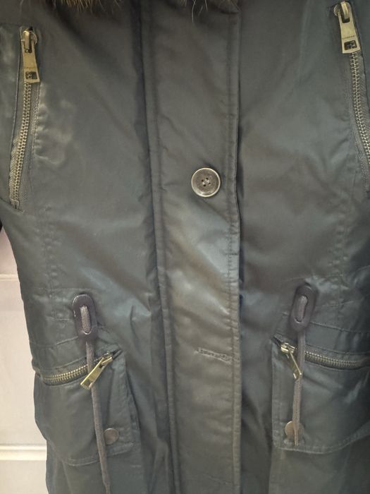 Продам куртку в отличном состояний