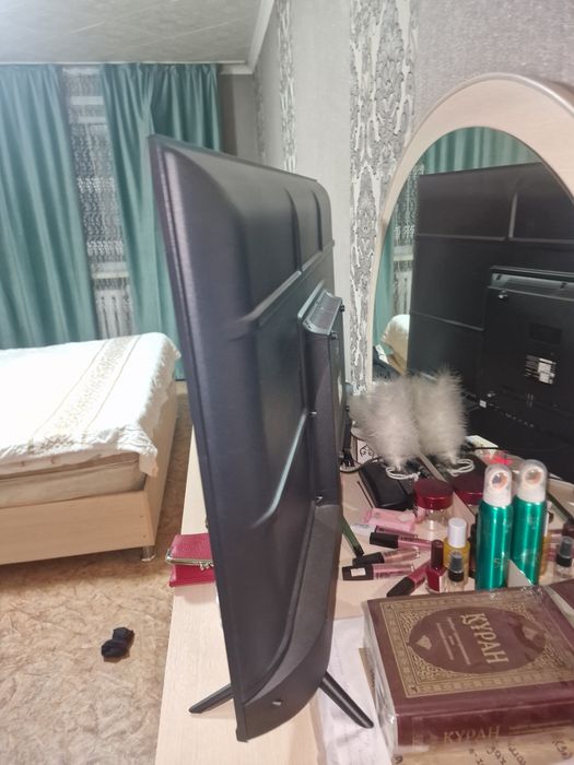 Лжи телевизор все есть