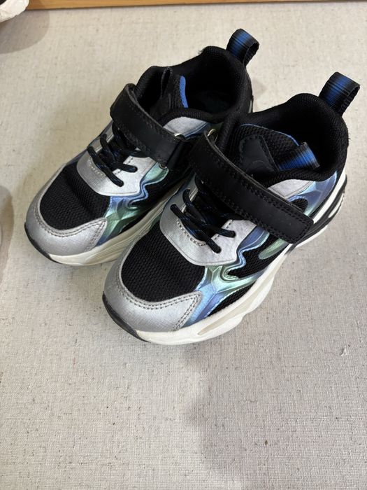 Кроссовки для мальчика