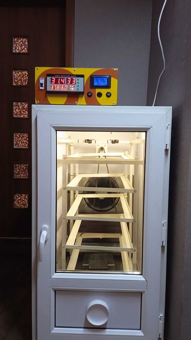 Продам инкубатор