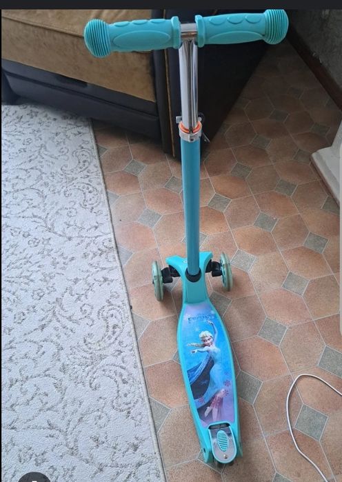 Самокат для девочки