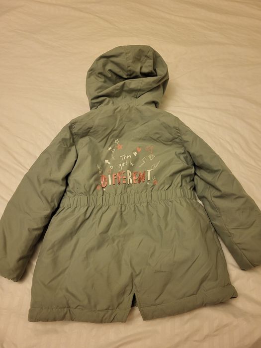 Geaca călduroasă 6-7 ani
