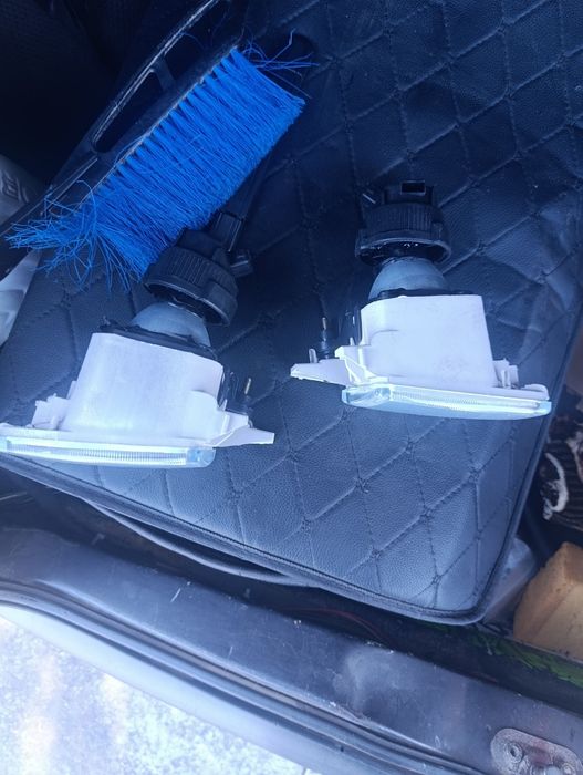 Противотуманки Гольф 3,венто