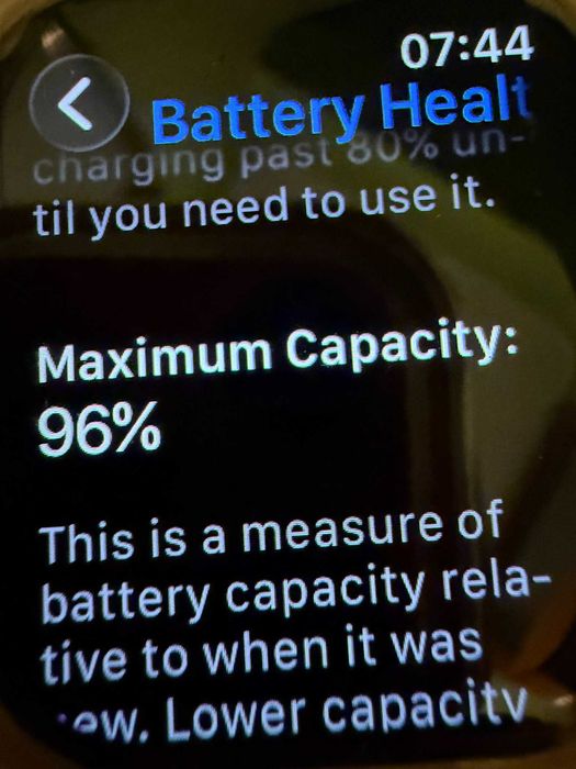 Apple Watch 10 GPS Rose Gold Aluminium 42mm LightBlushBand in garantie