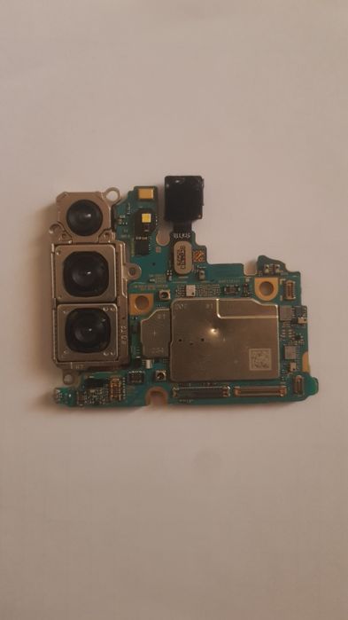 Samsung s21 plata sotiladi