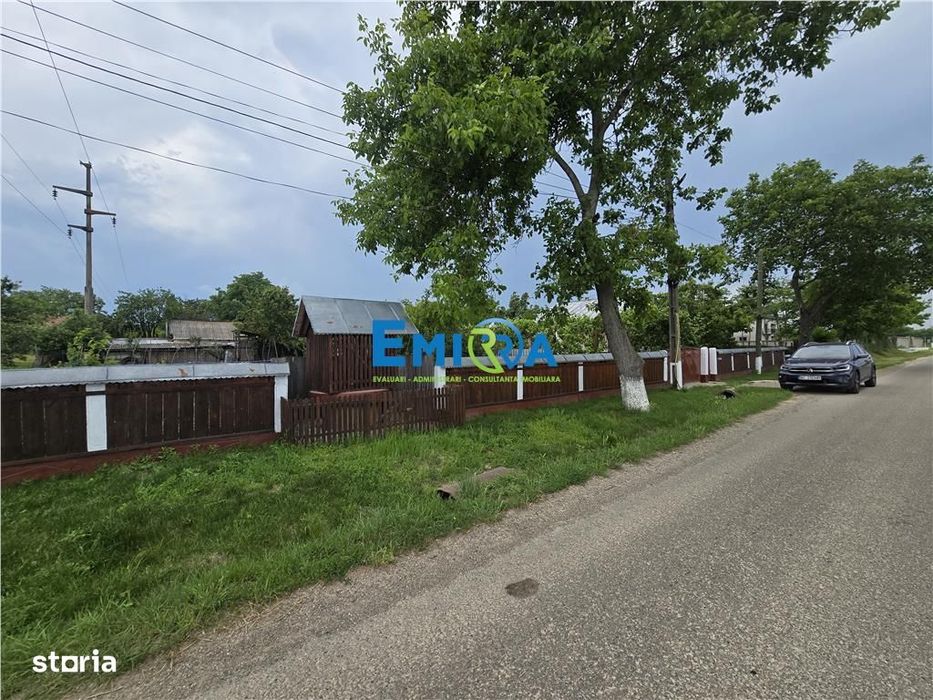 Proprietate de vanzare in Sat Izvoare, com. Bahna, judetul Neamt