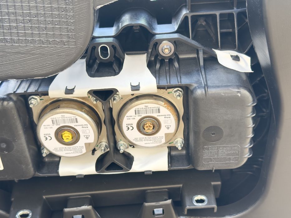Табло AUDI Q4 E - TRON HUD HEAD UP AIRBAG 89B857001A 89A880204G