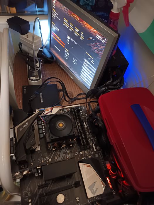 Corsair Vengeance LPX  DDR4 2x8 GB 2666 MHz CL 16-18-18-36 ram/памет