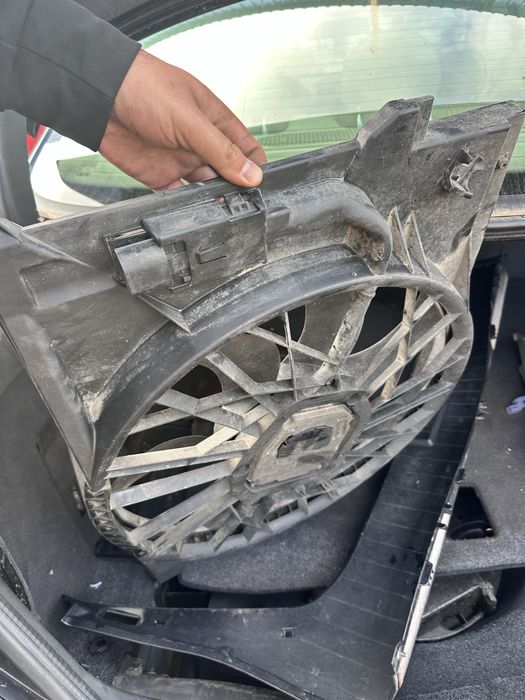 Перка охлаждане W211 E220cdi