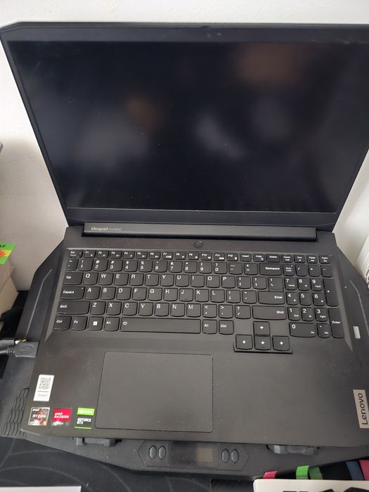 Laptop Gaming Lenovo IdeaPad 3 15ACH6,procesor AMD Ryzen™ 5 5600H pana la 4.20 GHz, 15.6", Full HD, IPS, 8GB, 512GB SSD, NVIDIA GeForce GTX 1650 4GB,