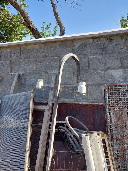 Продаётся  гусак для света.