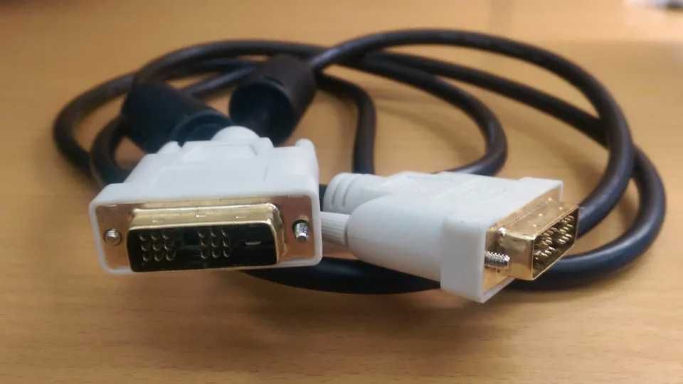 DVI - D  кабель  для монитора