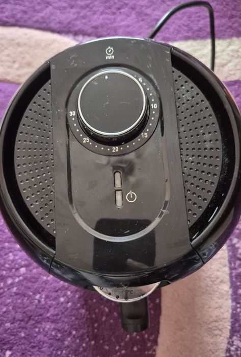 Fripteuză cu aer cald Tefal