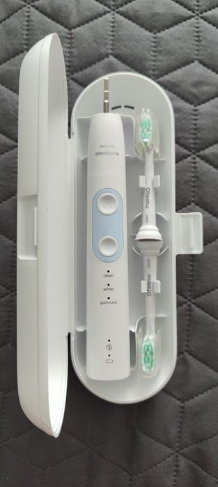 Ел.четка за зъби Philips Sonicare Protective Clean 5100