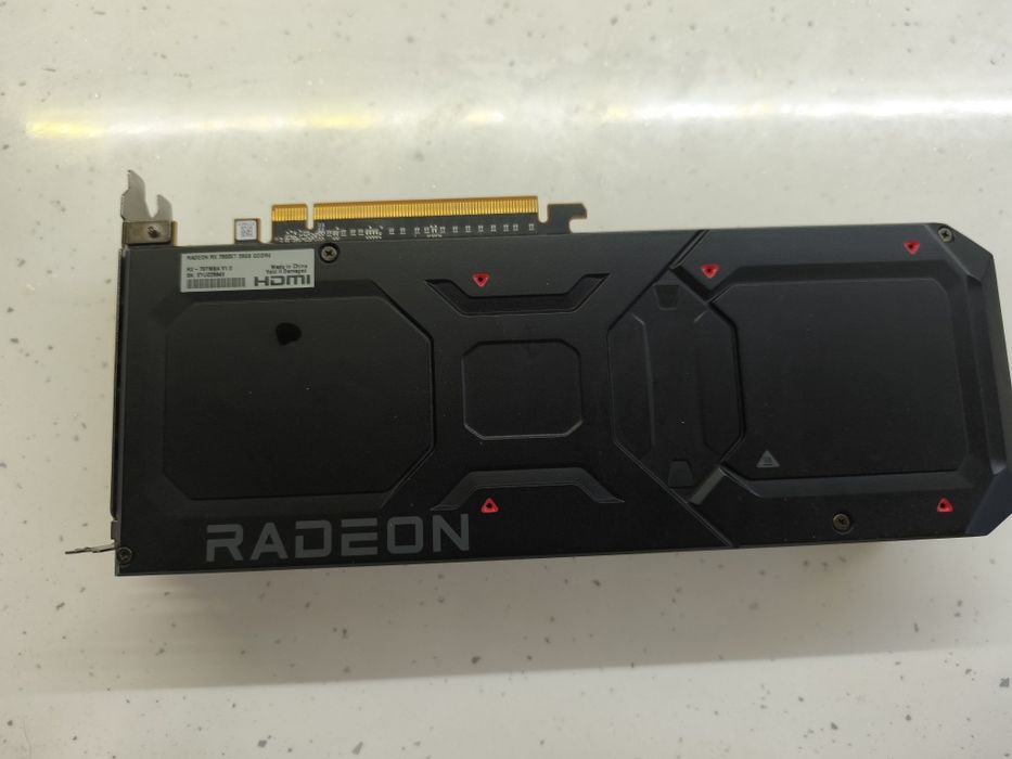 AMD Radeon RX 7900 XT 20GB