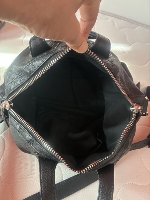 Оригинална Givenchy  Nightingale Black Medium