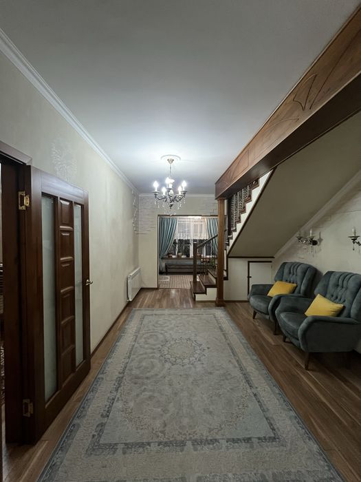 Частнвй 2х этажный дом