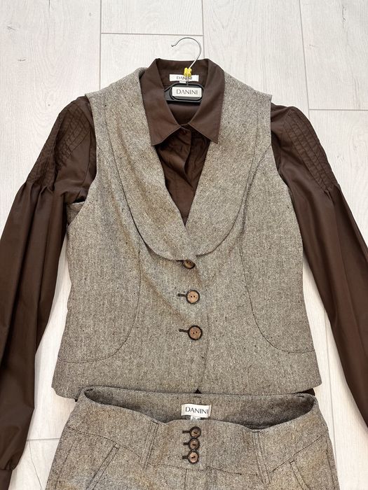 Дамски костюм DANINI