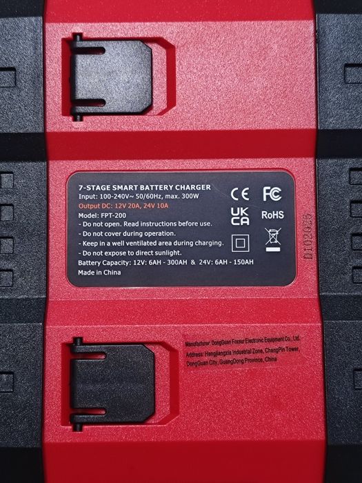 Inacrcator / Desulfator smart pentru baterii auto - nou