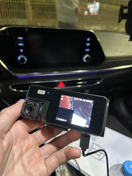 Продаю видеорегистратор