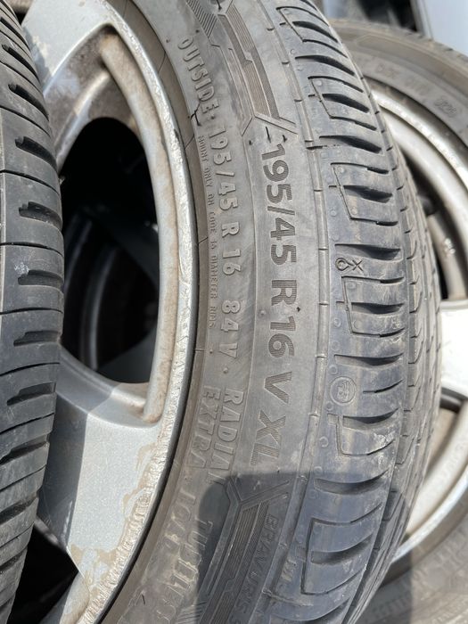 4 бр. 2020 195/45/16 V XL Barum Bravuris 5 HM