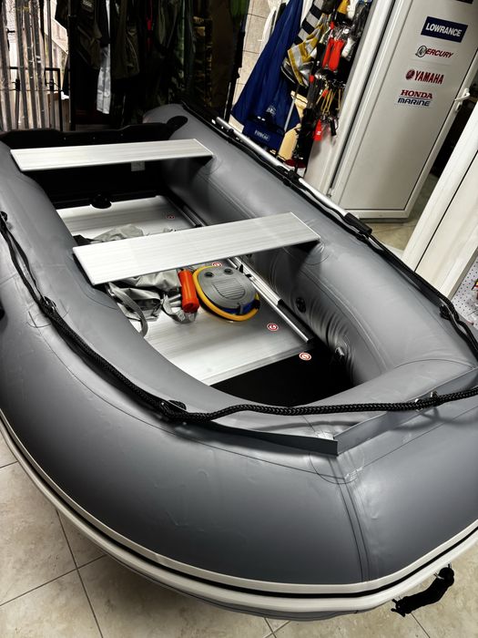 НОВА ЛОДКА  Premium Carp Boat Maxi 290