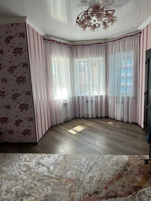 Просторный коттедж 3 уровня