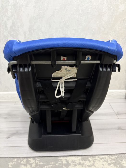 Автокресло Bertoni