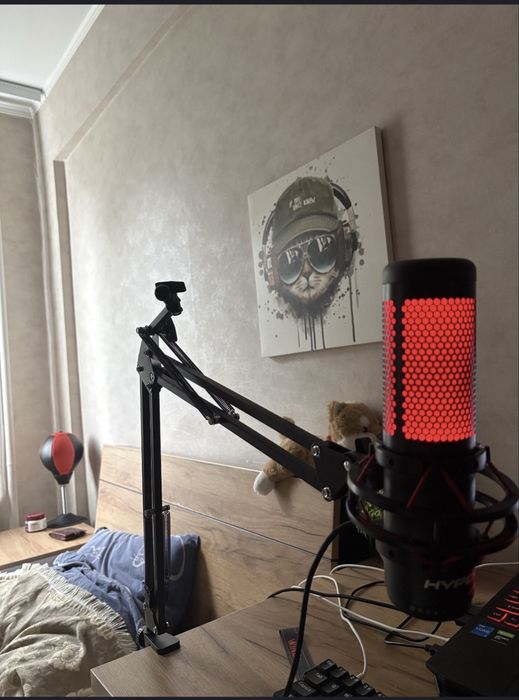 Микрофон HuperX Quadcast