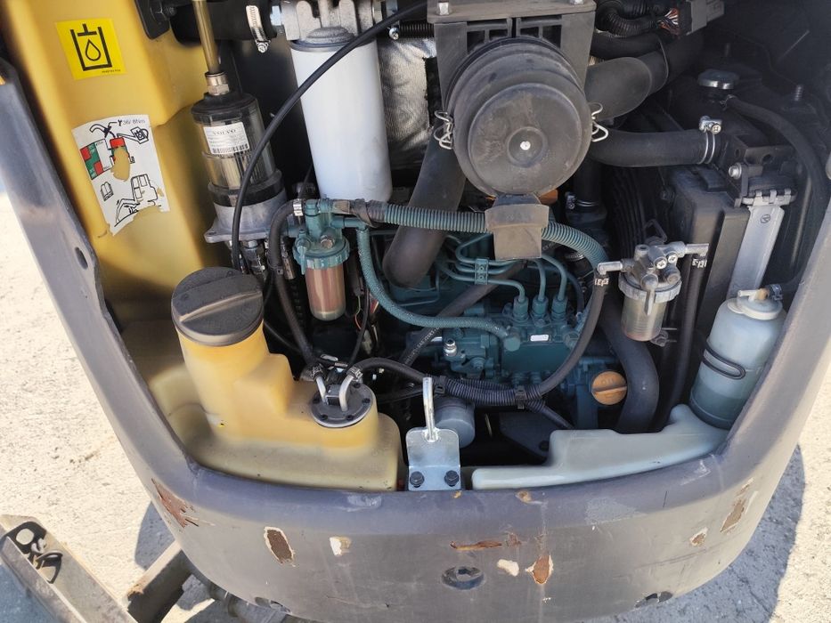 Miniexcavator volvo  EC 18 C  1 8 tone 2015