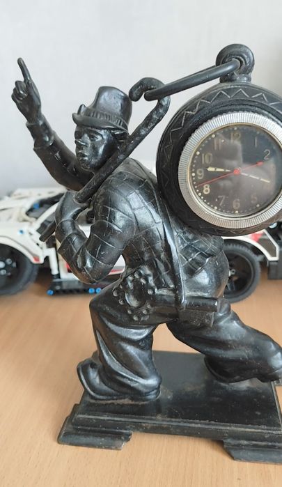 Часы "Хранитель времени" Касли 1960г.