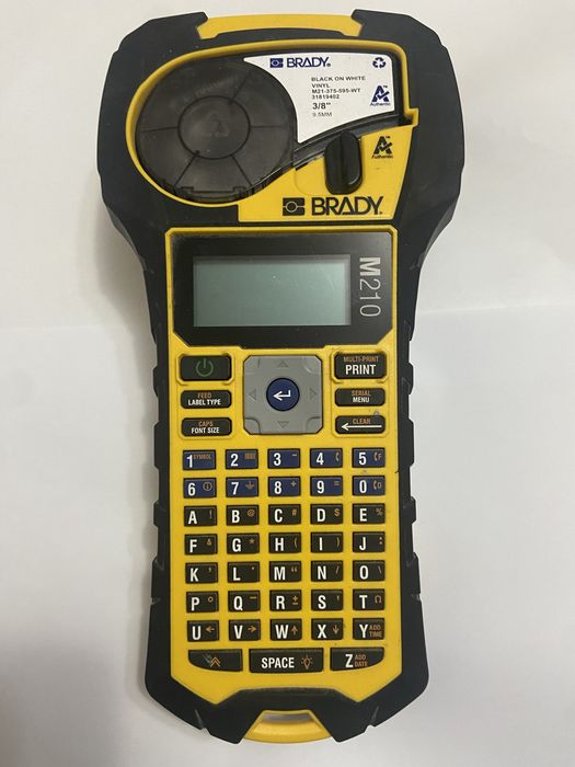 Aparat etichetare Imprimanta Brady M210