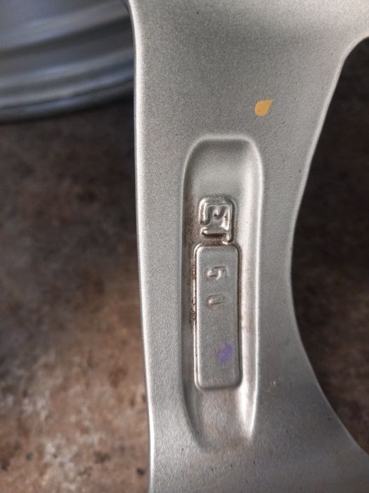 Jante kia r16 5x114.3 et 50  cb 67.1  hyundai  ,mazda