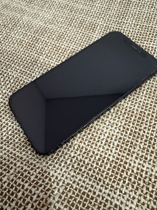 iPhone 12 Black 64gb