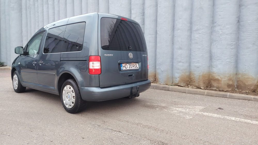 Vw Caddy 1,9 tdi an fabricație 2006