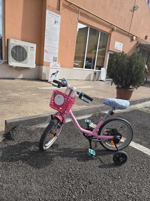 Bicicleta roz fetite