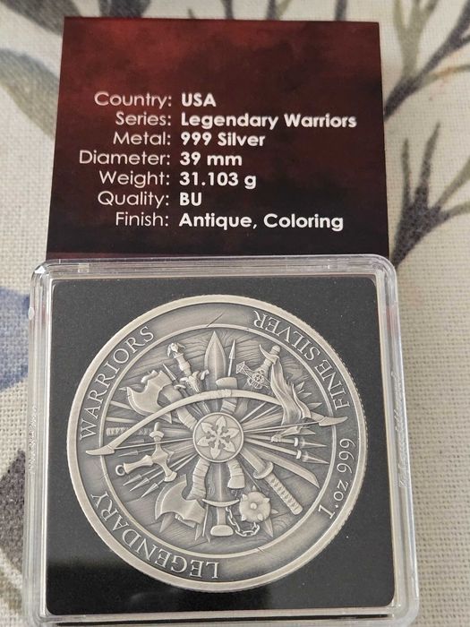 Цветни лимитирани сребърни монети