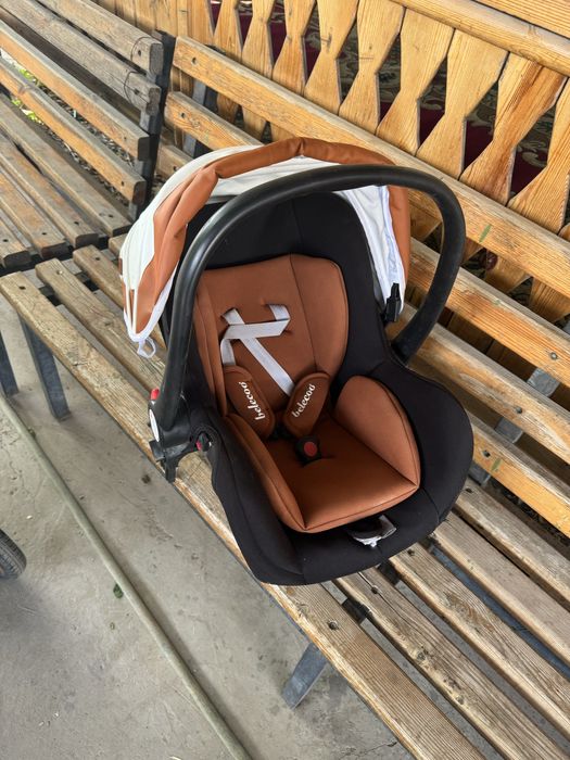 Коляска 2 в 1 в отличном состояний