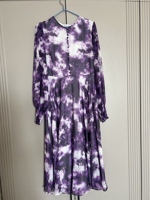 Продам женские платье