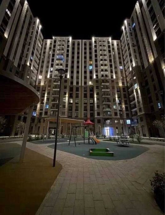 Срочно 2хком Голден Хаус в центре