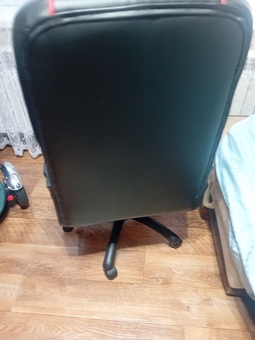 Кресло для офиса