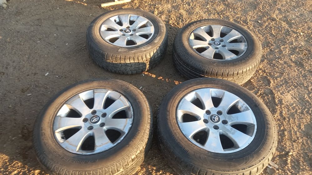 Шины с дисками..