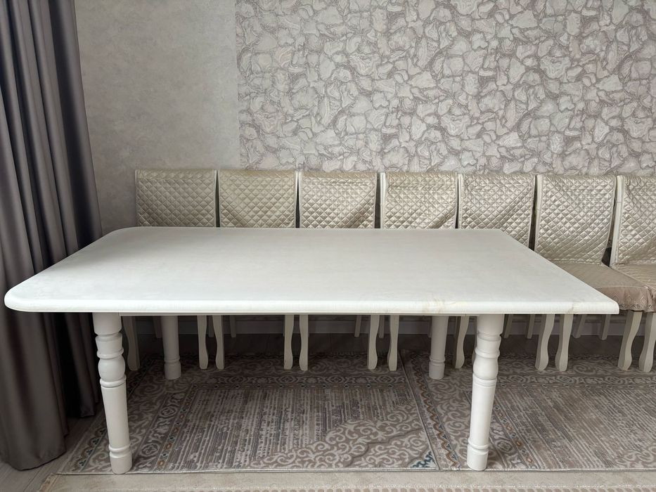 Стол гостинный - 4 метр