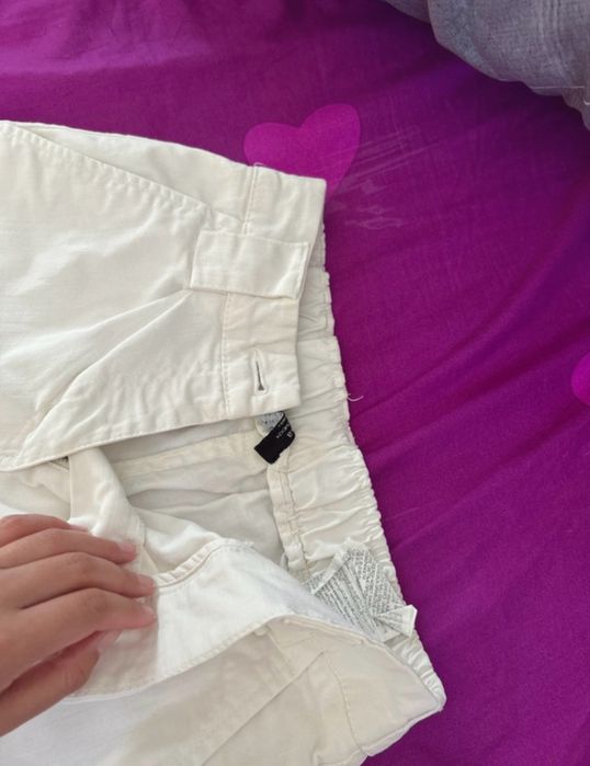 Bershka Pantaloni albi dama stil Jogger/Cargo marime 34