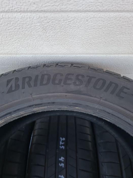 Летни гуми 4 броя BRIDGESTONE Turanza T005 225 45 R17 дот 5023