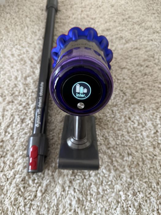 aspirator vertical fara fir  Dyson V15 Nou Nefolosit