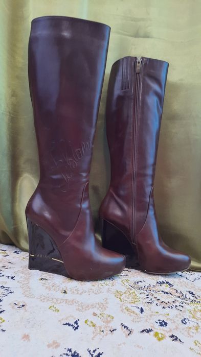 Кожаные фирменные сапоги Fabiani